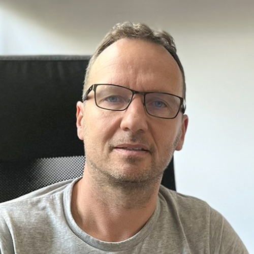 Dr. Maróti Gergely